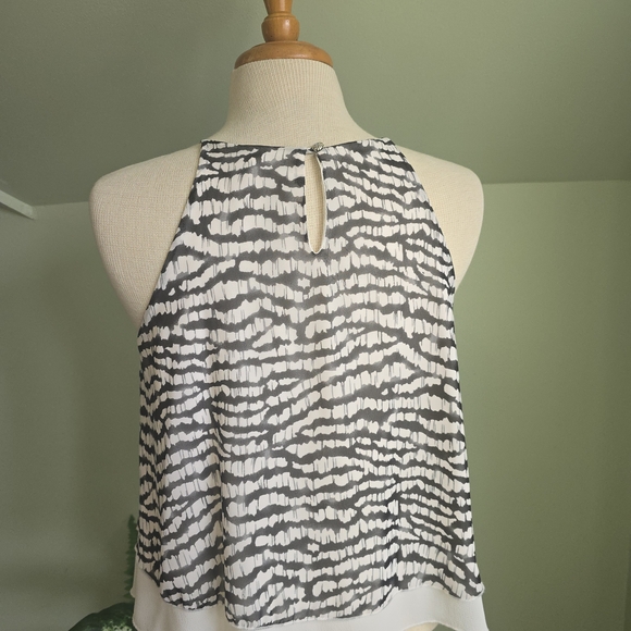Tyche Black and White Patterned Halter Blouse - Picture 5 of 5